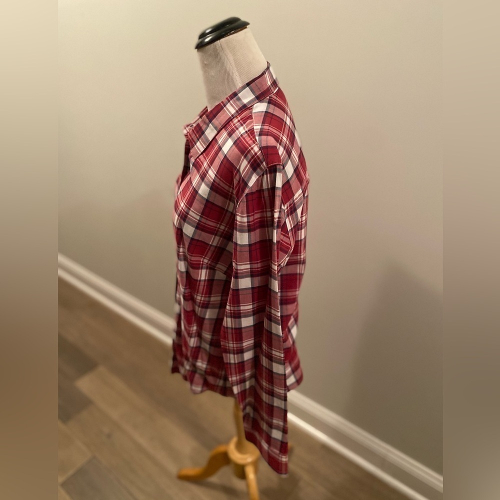Garnet Hill Plaid Button Down Women’s Shirt | Size 8 - Picture 3 of 5